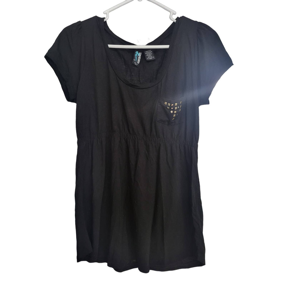 Weavers Black Short Sleeve Top with Jeweled Pocket - Large